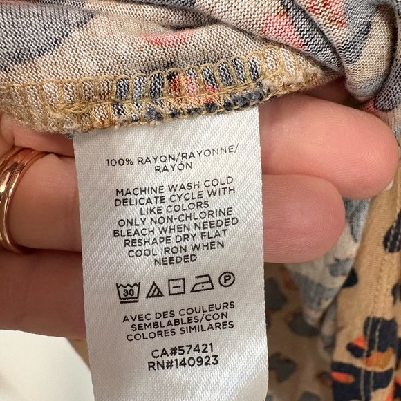 LOFT Womens Leopard Print Babydoll Top Blouse Tan/Navy/Orange 3/4 Blouson Sleeve - Picture 9 of 14